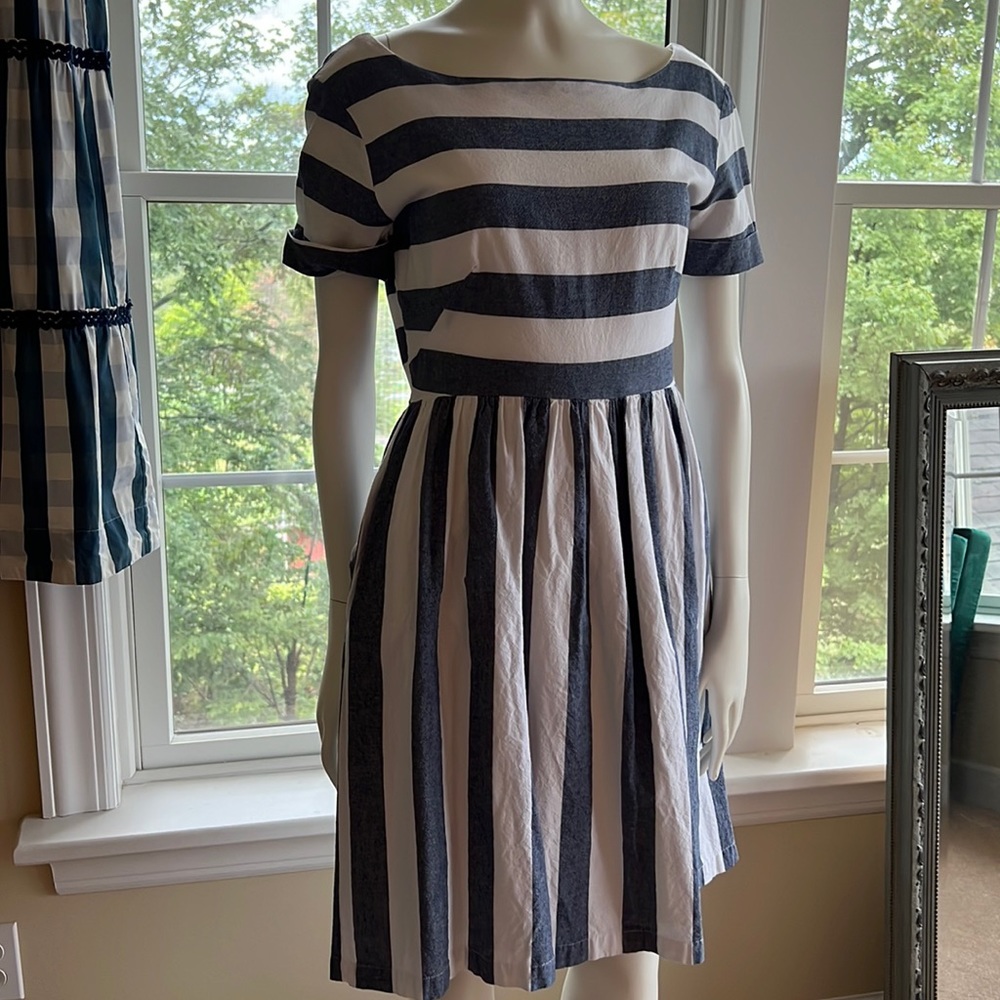 Shabby Apple dress